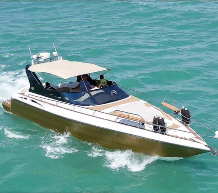 Lancha Ecomariner 45 pés — Barra de São Miguel